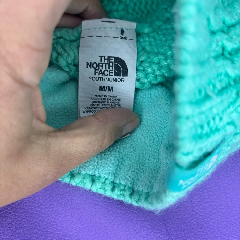 The North Face Youth/Junior Kids Mint Cable Knit Beanie Size Medium‎
